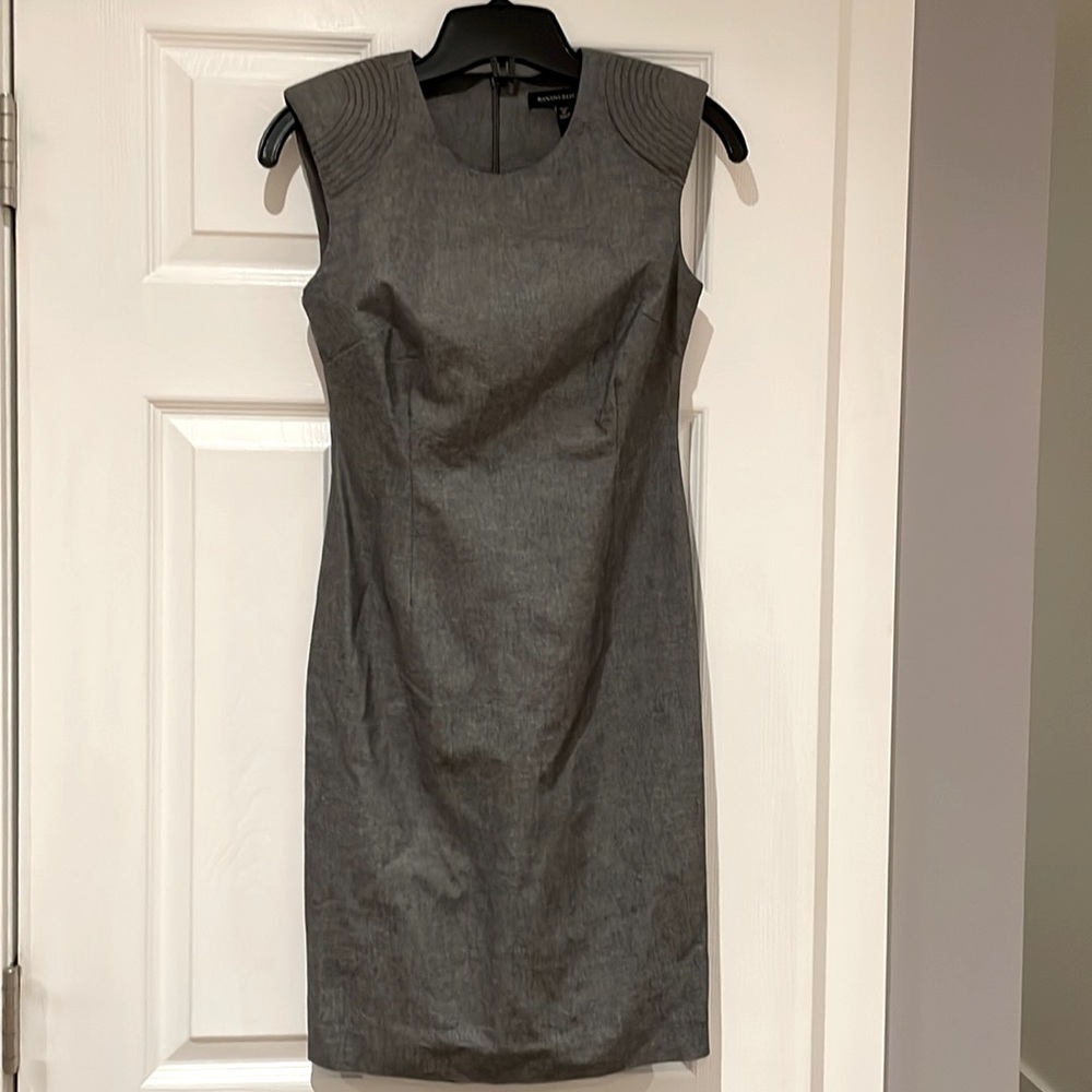 (2/$70) NWT Banana Republic classic closet staple dress - 0P Gray - Picture 2 of 10